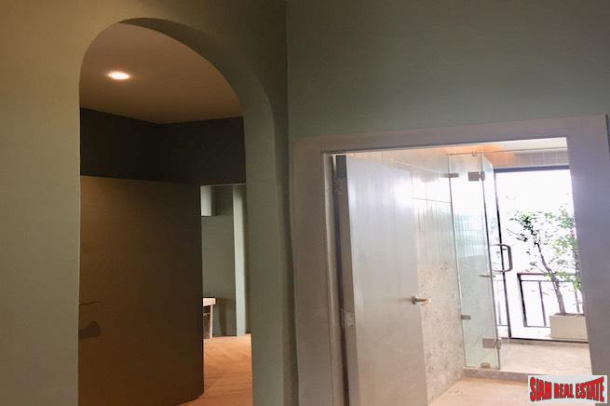 3 Bed, 3 Bath, HouseFor Sale, Phra Khanong, Bangkok