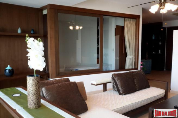 2 Bed, 2 Bath, ApartmentFor Sale, Silom, Bangkok