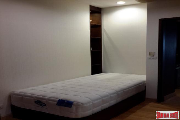 2 Bed, 2 Bath, ApartmentFor Sale, Silom, Bangkok