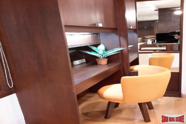 2 Bed, 2 Bath, ApartmentFor Sale, Silom, Bangkok