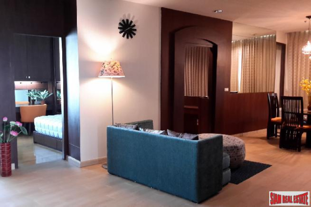 2 Bed, 2 Bath, ApartmentFor Sale, Silom, Bangkok