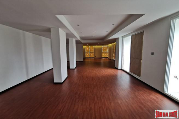 4 Bed, 5 Bath, ApartmentFor Sale, Ratchadamri, Bangkok