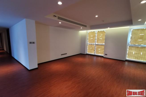 4 Bed, 5 Bath, ApartmentFor Sale, Ratchadamri, Bangkok