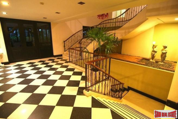 1 Bed, 1 Bath, ApartmentFor Sale, Ari, Bangkok