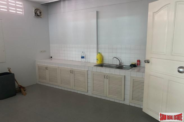 5 Bed, 5 Bath, HouseFor Sale, Ekkamai, Bangkok