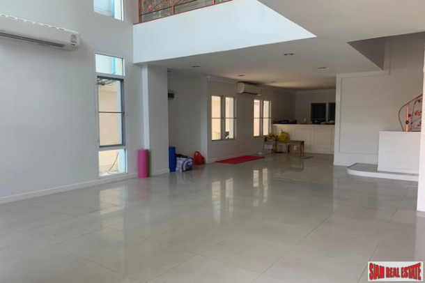 5 Bed, 5 Bath, HouseFor Sale, Ekkamai, Bangkok
