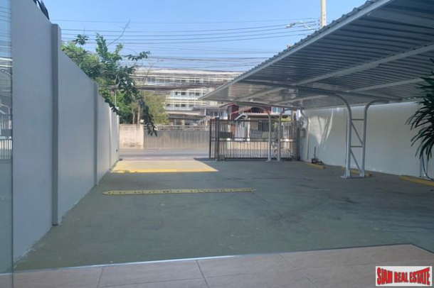 5 Bed, 5 Bath, HouseFor Sale, Ekkamai, Bangkok