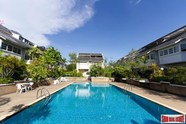 3 Bed, 5 Bath, HouseFor Sale, Thong Lo, Bangkok