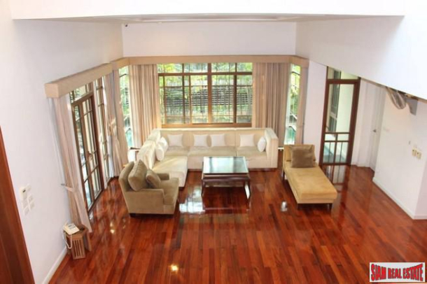 4 Bed, 5 Bath, HouseFor Sale, Phra Khanong, Bangkok 4 Bed, 5 Bath, HouseFor Sale, Phra Khanong, Bangkok