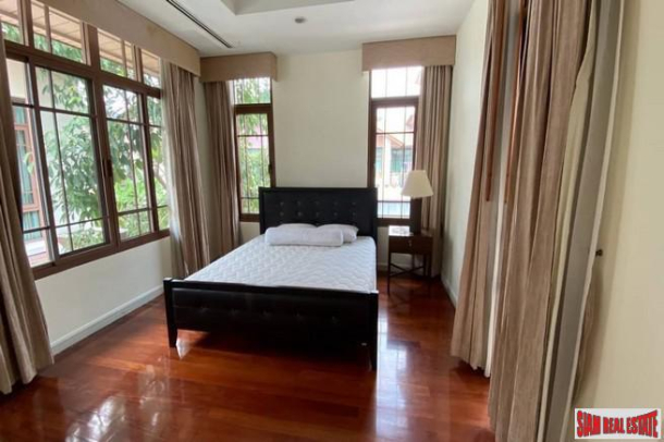 4 Bed, 5 Bath, HouseFor Sale, Phra Khanong, Bangkok 4 Bed, 5 Bath, HouseFor Sale, Phra Khanong, Bangkok