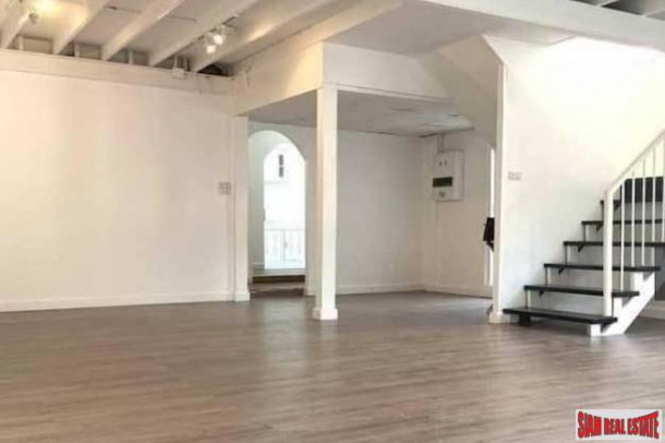 4 Bed, 6 Bath, HouseFor Sale, Ekkamai, Bangkok