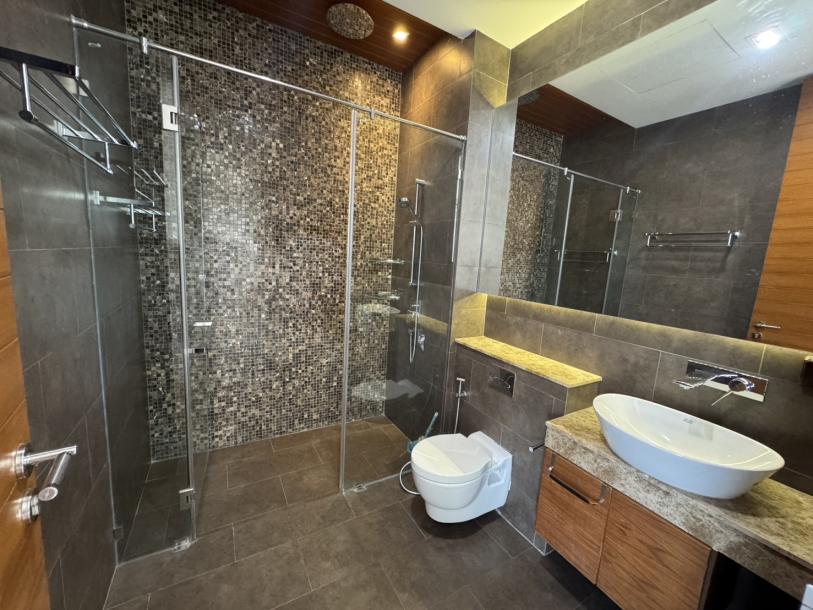 4 Bed, 6 Bath, HouseFor Sale, Phra Khanong, Bangkok