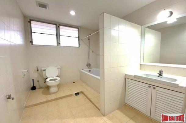 3 Bed, 2 Bath, ApartmentFor Sale, Phrom Phong, Bangkok