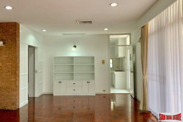 3 Bed, 2 Bath, ApartmentFor Sale, Phrom Phong, Bangkok