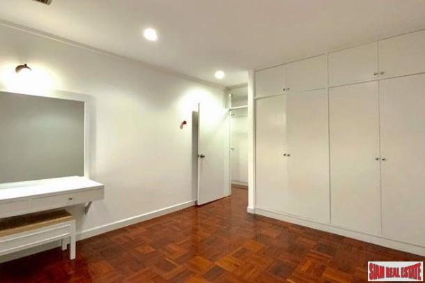 3 Bed, 2 Bath, ApartmentFor Sale, Phrom Phong, Bangkok