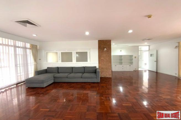 3 Bed, 2 Bath, ApartmentFor Sale, Phrom Phong, Bangkok