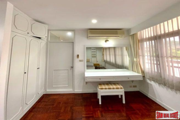 3 Bed, 2 Bath, ApartmentFor Sale, Phrom Phong, Bangkok