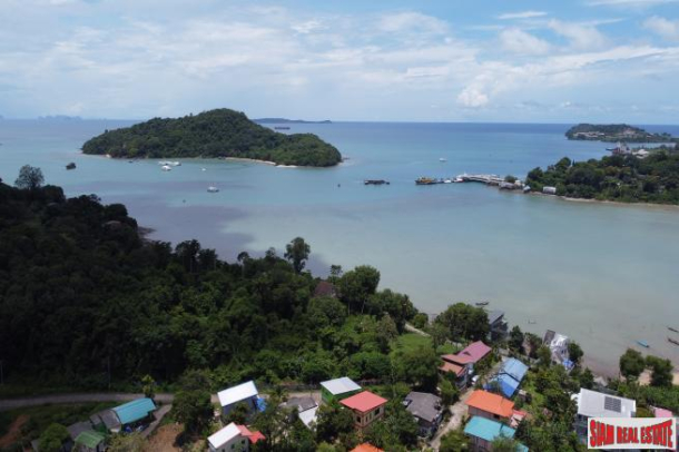 4 Bed, 2 Bath, HouseFor Sale, Ao Makham, Phuket