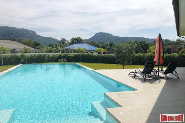 6 Bed, 5 Bath, HouseFor Sale, South - Hua Hin, Prachuap Khiri Khan
