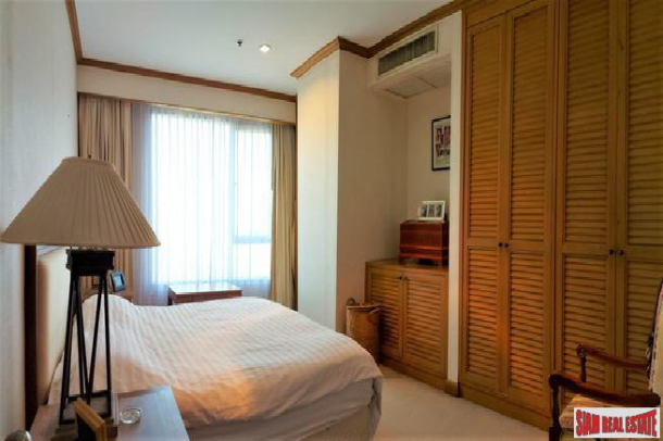 2 Bed, 2 Bath, ApartmentFor Sale, Silom, Bangkok