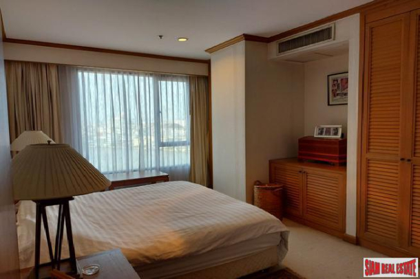 2 Bed, 2 Bath, ApartmentFor Sale, Silom, Bangkok
