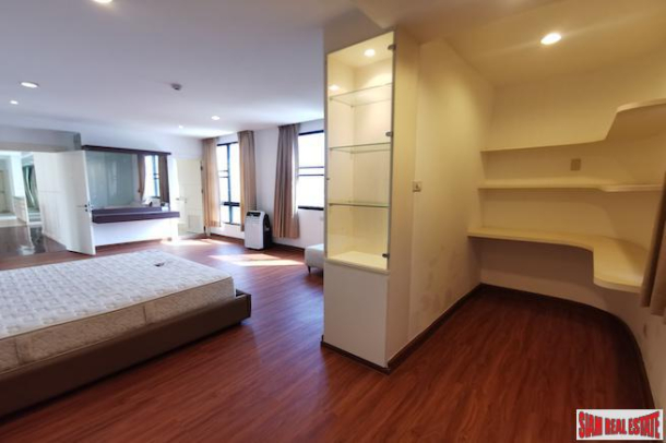 2 Bed, 2 Bath, HouseFor Sale, Asok, Bangkok