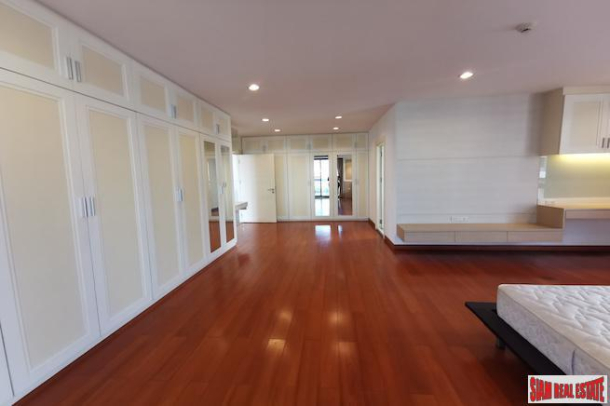 2 Bed, 2 Bath, HouseFor Sale, Asok, Bangkok