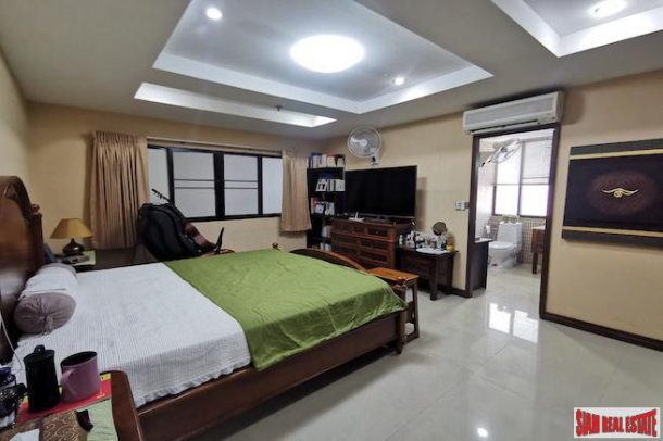 2 Bed, 2 Bath, ApartmentFor Sale, Phrom Phong, Bangkok