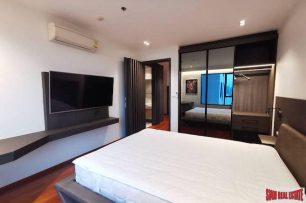 2 Bed, 2 Bath, ApartmentFor Sale, Silom, Bangkok