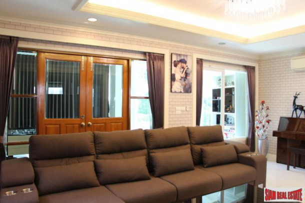4 Bed, 4 Bath, HouseFor Sale, Silom, Bangkok