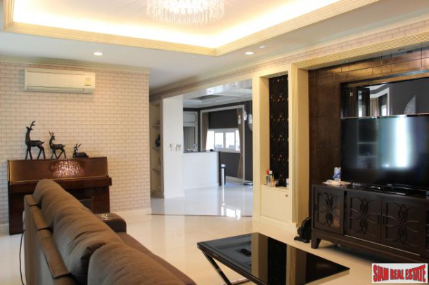 4 Bed, 4 Bath, HouseFor Sale, Silom, Bangkok