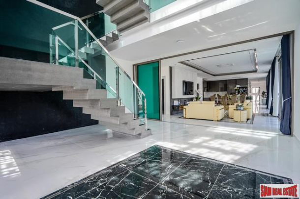 6 Bed, 7 Bath, HouseFor Sale, Pattaya City, Chonburi