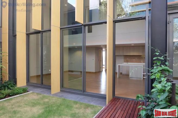 3 Bed, 2 Bath, ApartmentFor Sale, Phrom Phong, Bangkok