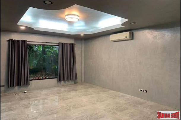 3 Bed, 3 Bath, HouseFor Sale, Ekkamai, Bangkok