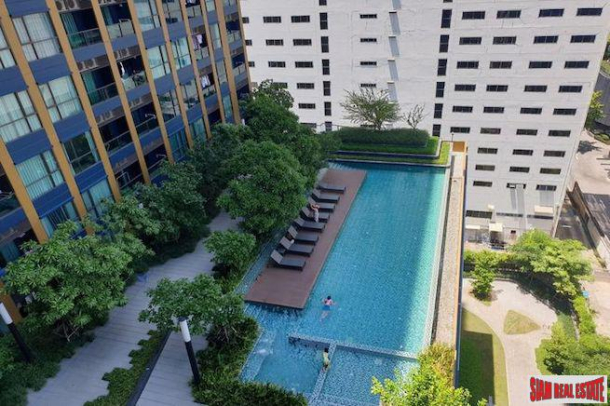 2 Bed, 2 Bath, ApartmentFor Sale, Phetchaburi, Bangkok