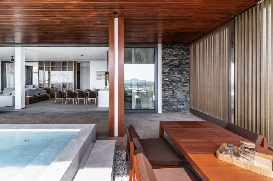 4 Bed, 5 Bath, HouseFor Sale, Chalong, Phuket 4 Bed, 5 Bath, HouseFor Sale, Chalong, Phuket