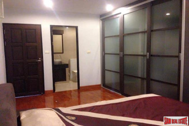 3 Bed, 3 Bath, ApartmentFor Sale, Nana, Bangkok