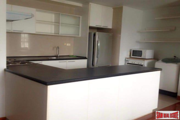 3 Bed, 3 Bath, ApartmentFor Sale, Nana, Bangkok