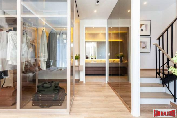 2 Bed, 3 Bath, HouseFor Sale, Phra Ram 9, Bangkok