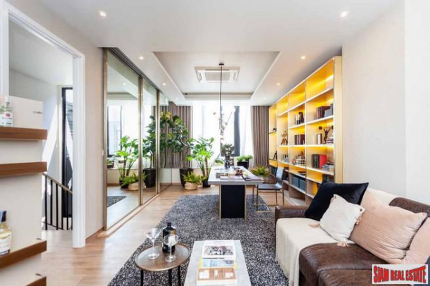 2 Bed, 3 Bath, HouseFor Sale, Phra Ram 9, Bangkok