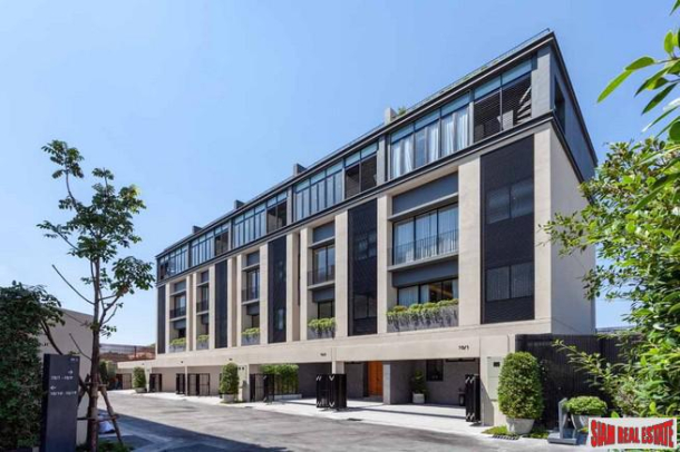 2 Bed, 3 Bath, HouseFor Sale, Phra Ram 9, Bangkok