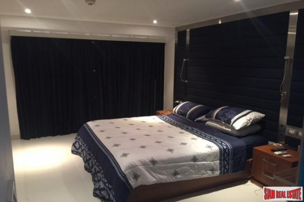 3 Bed, 2 Bath, ApartmentFor Sale, Nana, Bangkok