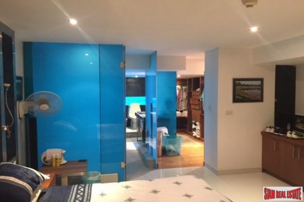 3 Bed, 2 Bath, ApartmentFor Sale, Nana, Bangkok