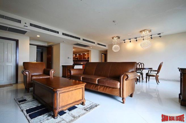 3 Bed, 3 Bath, HouseFor Sale, Phloen Chit, Bangkok