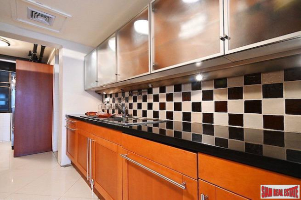 3 Bed, 3 Bath, HouseFor Sale, Phloen Chit, Bangkok