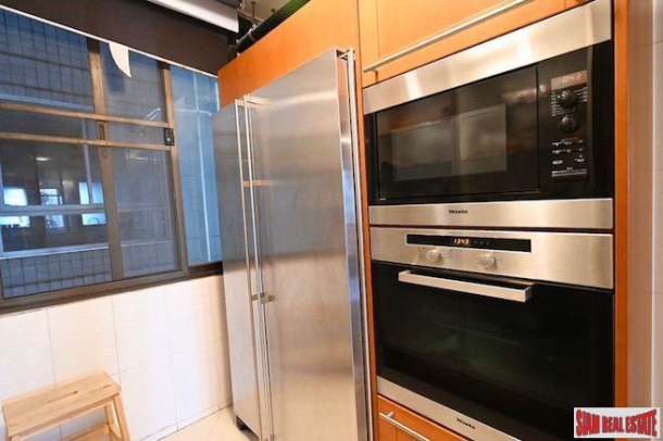 3 Bed, 3 Bath, HouseFor Sale, Phloen Chit, Bangkok