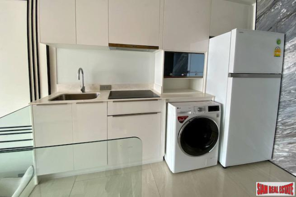 2 Bed, 2 Bath, ApartmentFor Sale, Silom, Bangkok
