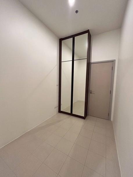 4 Bed, 4 Bath, ApartmentFor Sale, Phetchaburi, Bangkok