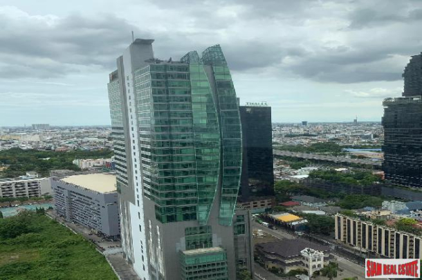 2 Bed, ApartmentFor Sale, Surasak, Bangkok