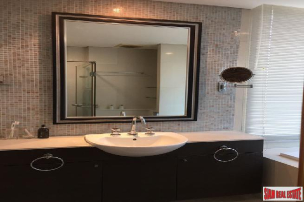 3 Bed, 3 Bath, ApartmentFor Sale, Silom, Bangkok